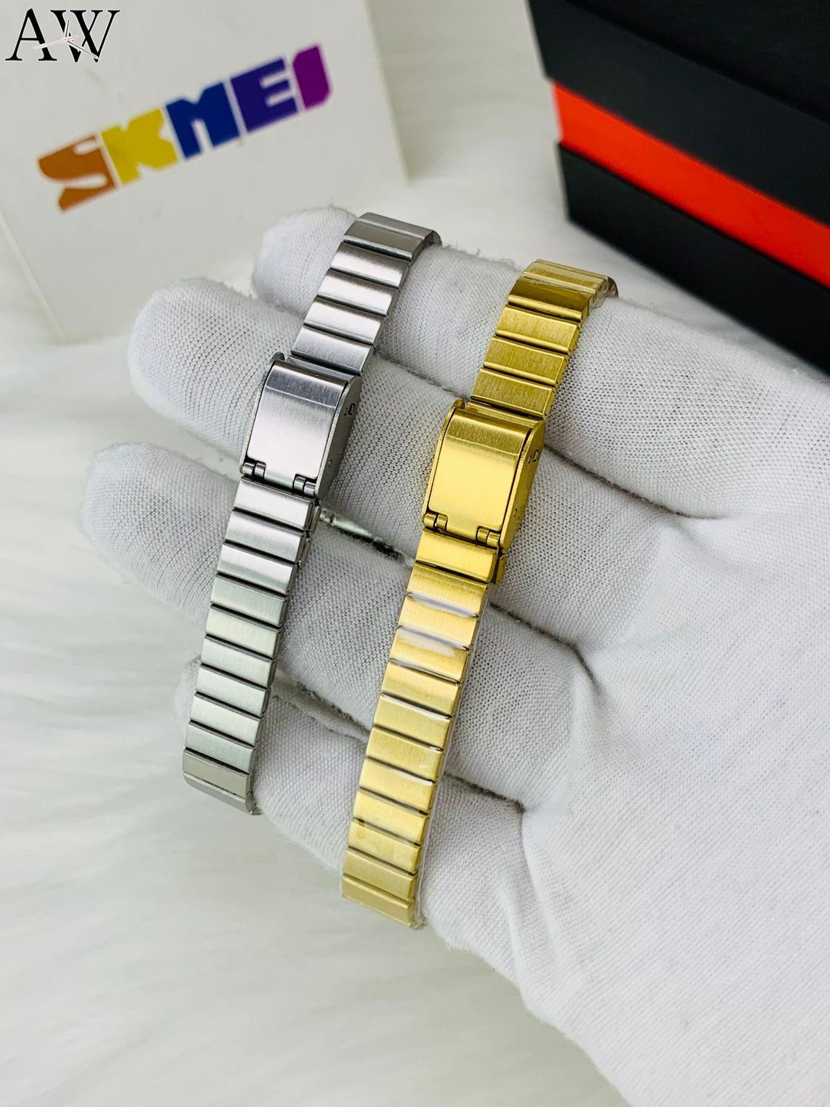 ✨ Style Meets Technology – Ladies Digital Timepiece