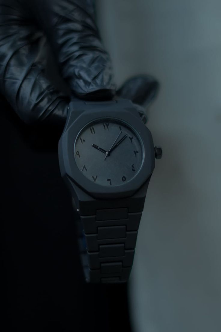🔥 Aura Watch Blowout – 60% OFF Today Only!